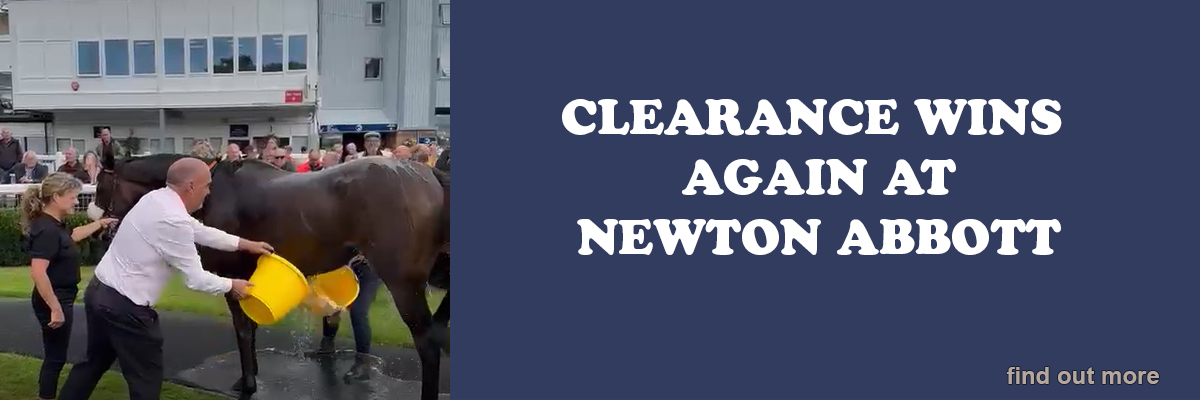 Clearance wins again at Newton Abbott